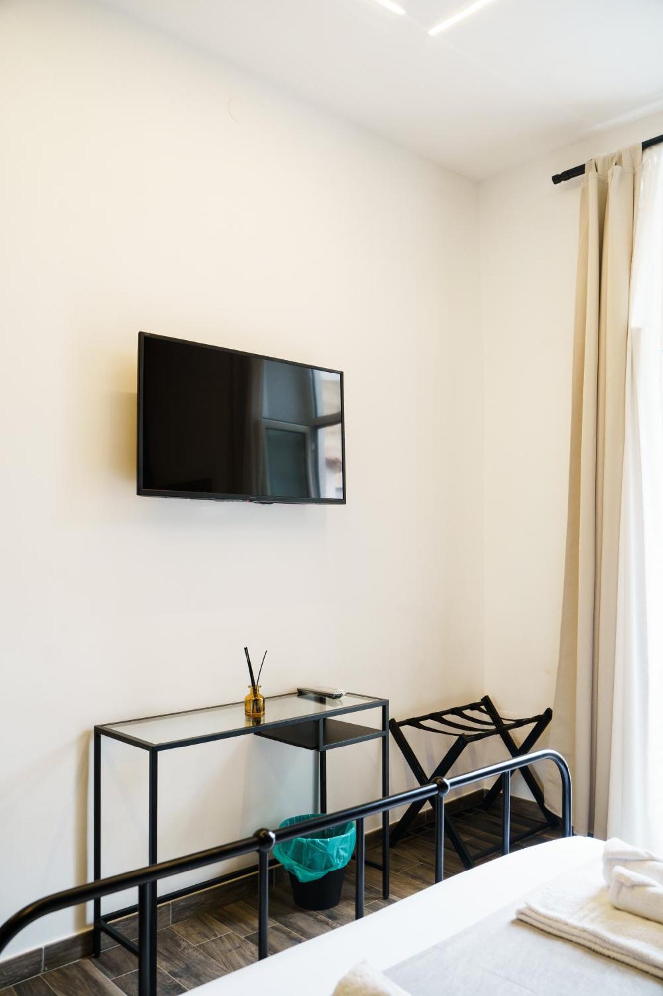 Chiatamone Relais Apartment Наполи Екстериор снимка